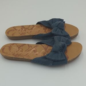 Blowfish Malibu Ginah Twilight Women Sandals 6 Denim Blue Bow Slide Flat Slip On